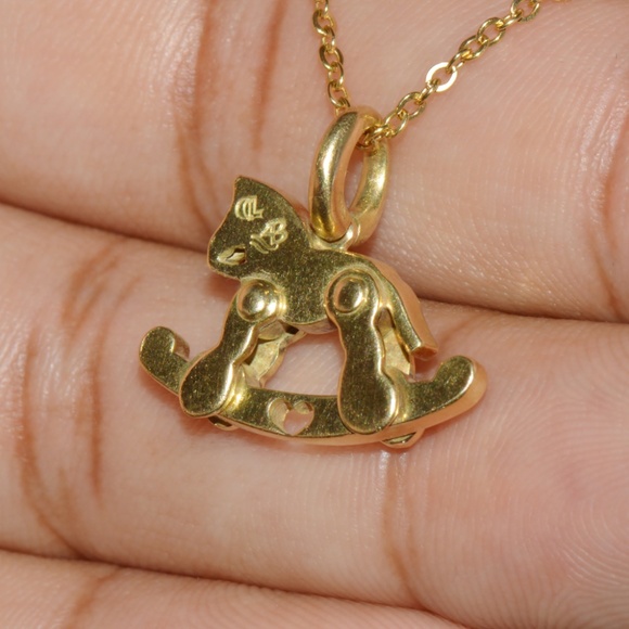 DESIGNER AARON BASHA NATURAL DIAMOND & ENAMEL SOLID 18K GOLD ROCKING HORSE CHARM - Picture 8 of 11